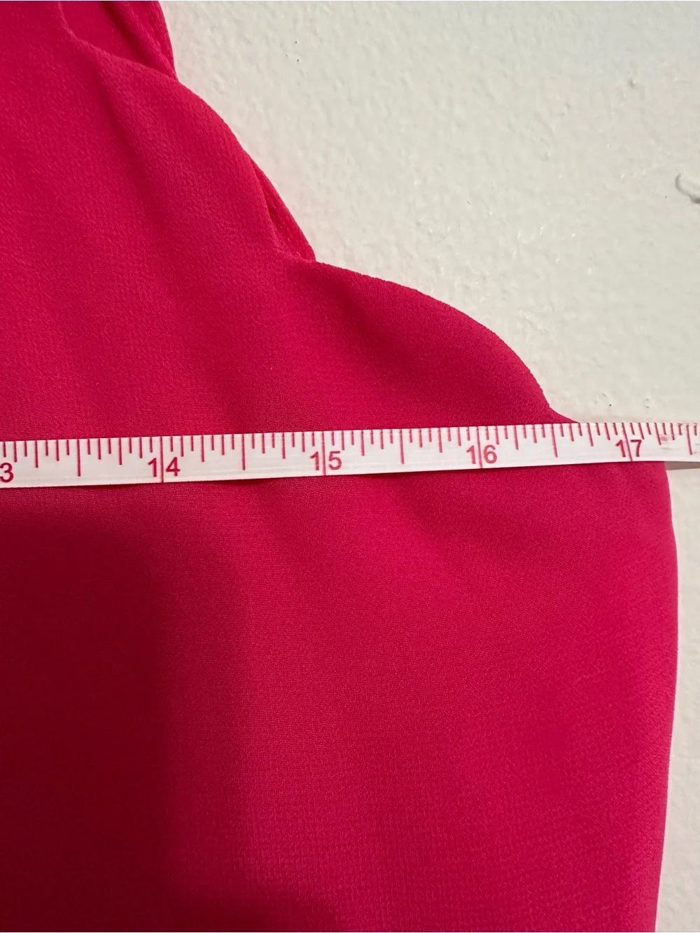 BCX Dress Hot Pink Scalloped Sleeveless Shift Dress | Size Medium